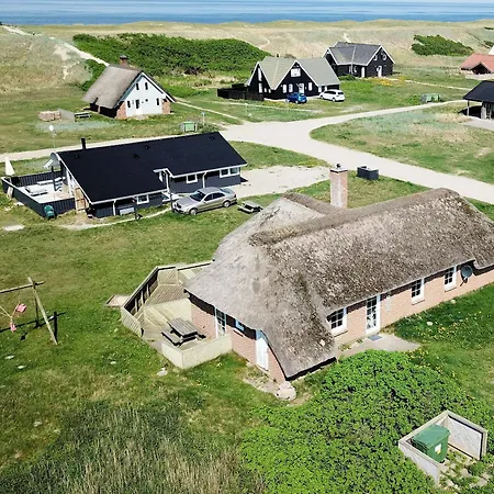 Charming Thatched Stone House By The Sea - Sj241 Casa de Férias *